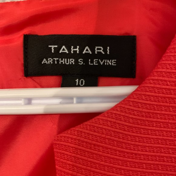 NWOT Tahari Dress Size 10 - Picture 2 of 5